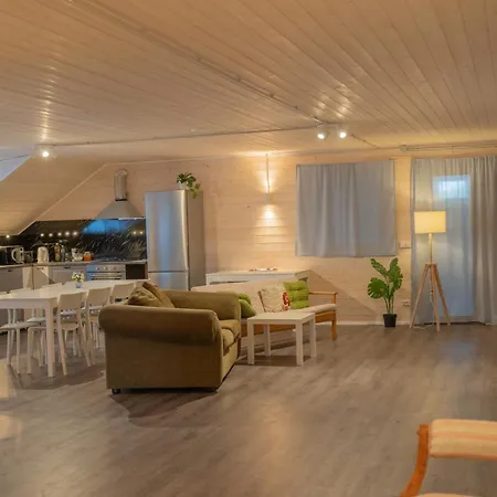 Апартаменты Majutus Massu Ratsaklubis Massu (Laaneranna)