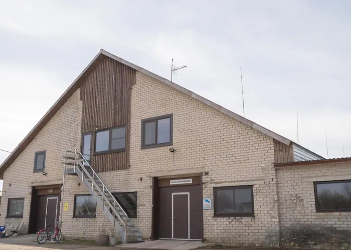 Majutus Massu Ratsaklubis Massu (Laaneranna)